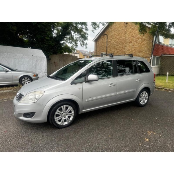 Vauxhall Zafira - 1.8 16V Elite Euro 4 5dr