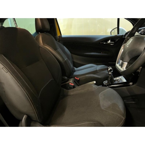 Citroen DS3 - 1.6 e-HDi Airdream DStyle Euro 5 (s/s) 3dr