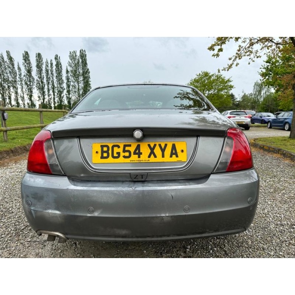 MG ZT - 2.0 135 CDTi + Saloon 4dr Diesel Manual (163 g/km, 129 bhp)