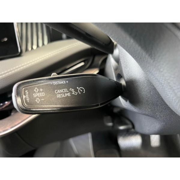 SKODA Superb - 2.0 TDI 193 Laurin + Klement 4X4 5dr DSG