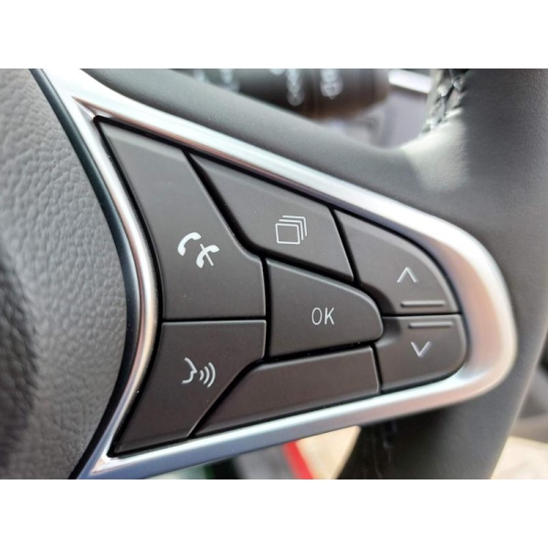Renault Clio - 1.0 TCe techno Euro 6 (s/s) 5dr