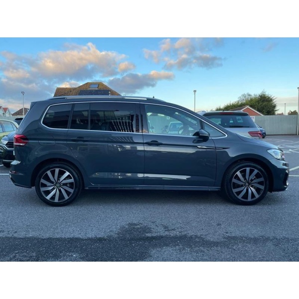 Volkswagen Touran - 1.5 TSI EVO R-Line DSG Euro 6 (s/s) 5dr