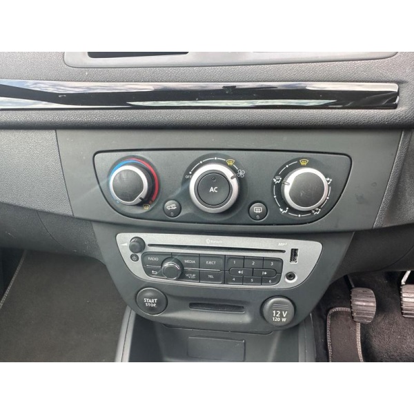 Renault Megane - 1.5 dCi Dynamique (s/s) 2dr