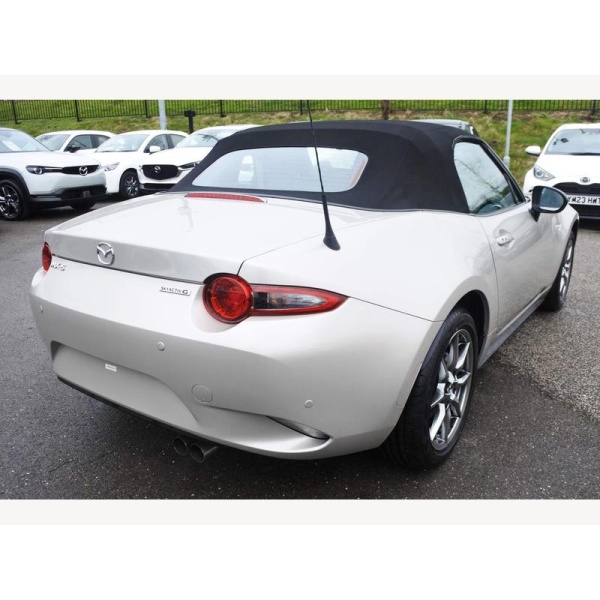 Mazda MX-5 - Roadster 1.5 132ps Exclusive-Line / Black Leather 2dr