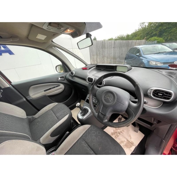 Citroen C3 Picasso - 1.6 HDi VTR+ MPV 5dr Diesel Manual Euro 4 (90 ps)