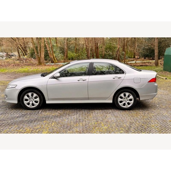 Honda Accord - 2.0 i-VTEC EX 4dr