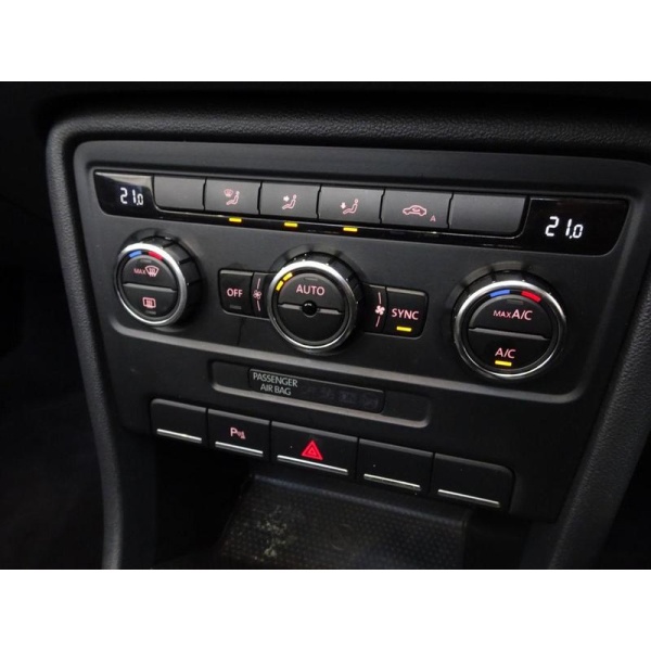Volkswagen Beetle - 2.0 SPORT TDI 2d 139 BHP