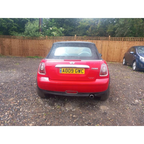 MINI Convertible - 1.6 Cooper Convertible 2dr Petrol Manual Euro 4 (115 ps)