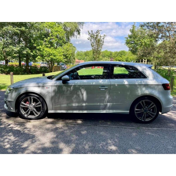 Audi A3 - 2.0 TDI S line Hatchback 3dr Diesel Manual (s/s) (150 ps) Nav