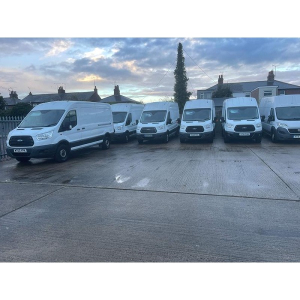 Nissan Navara - 2.5 dCi Acenta 4dr