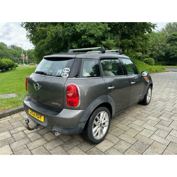 MINI Countryman - COOPER D ALL4 1.6 5dr