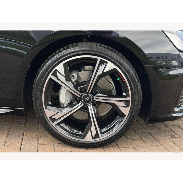 Audi A4 Avant - 2.0 TFSI 35 Black Edition S Tronic Euro 6 (s/s) 5dr