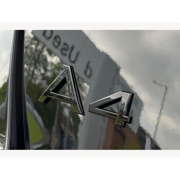 Audi A4 Avant - 2.0 TFSI 35 Black Edition S Tronic Euro 6 (s/s) 5dr