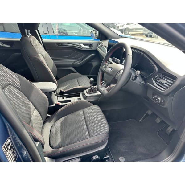 Ford Focus - 1.0T EcoBoost MHEV ST-Line Euro 6 (s/s) 5dr