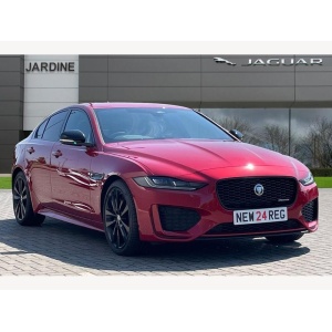 Jaguar XE - 2.0 D200 R-Dynamic SE Black 4dr Auto