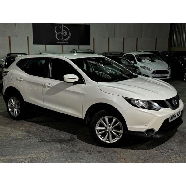 Nissan Qashqai - 1.2 DIG-T Acenta 2WD Euro 5 (s/s) 5dr