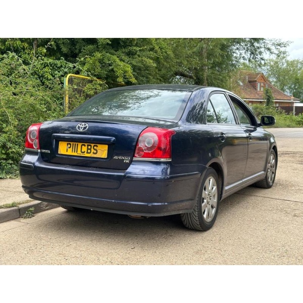 Toyota Avensis - 1.8 VVT-i TR 4dr