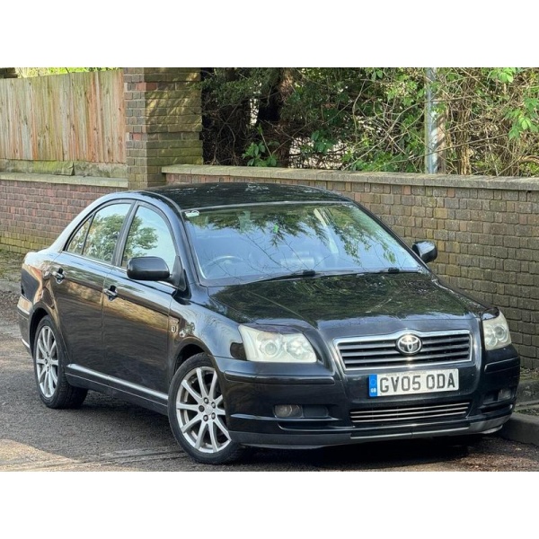 Toyota Avensis - 2.0L T SPIRIT VVT-I 4d 145 BHP
