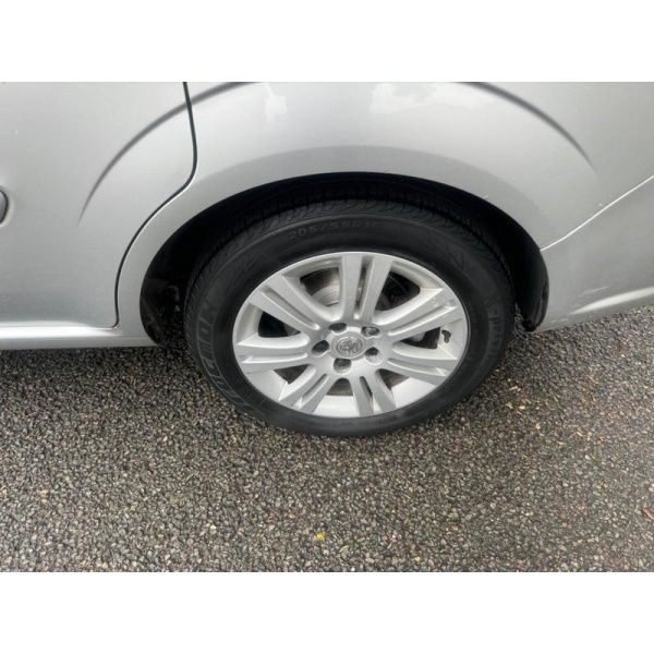 Vauxhall Zafira - 1.8 16V Elite Euro 4 5dr