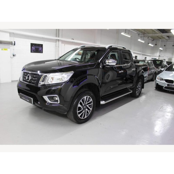 Nissan Navara - 2.3 dCi Tekna 4WD Euro 5 4dr