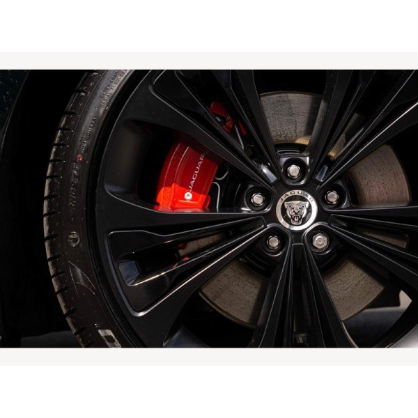 Jaguar XF - 2.0 D200 MHEV R-Dynamic HSE Black Auto Euro 6 (s/s) 4dr