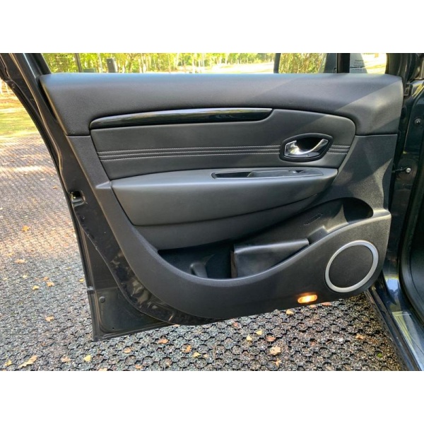 Renault Grand Scenic - 1.5 dCi Dynamique TomTom EDC Euro 5 5dr