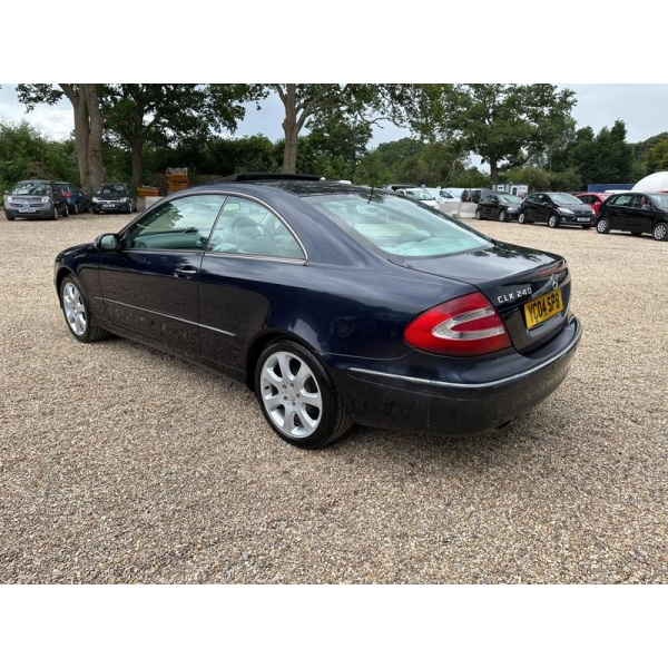 Mercedes-Benz CLK - 2.6 CLK240 Elegance 2dr