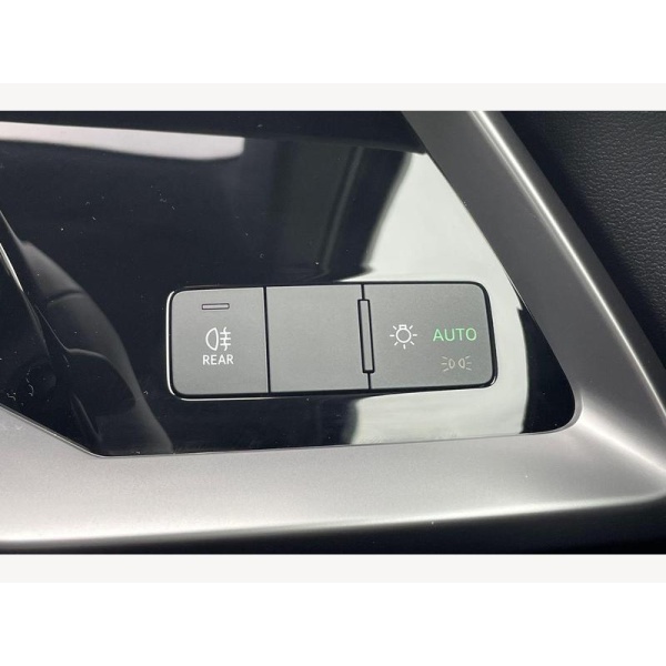 Audi A3 Saloon - AUDI A3 Saloon Sport 35 TFSI 150 PS 6-speed 1.5 4dr