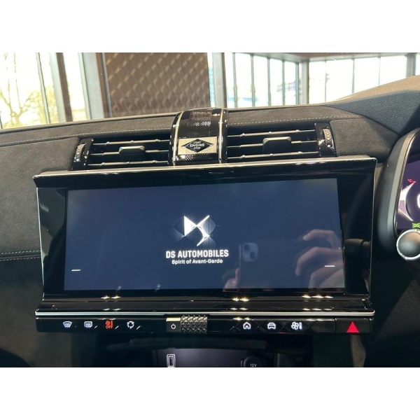 DS Automobiles DS 7 CROSSBACK - 1.5 BlueHDi Performance Line + Crossback EAT8 Euro 6 (s/s) 5dr