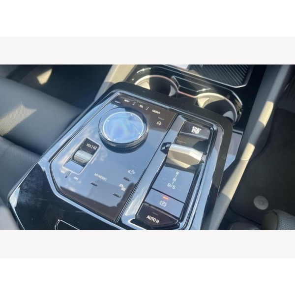 BMW 5 Series - 550e xDrive M Sport Pro Saloon 3.0 4dr