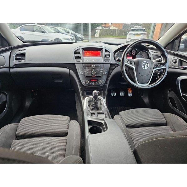 Vauxhall Insignia - 2.0 SRI CDTI 5d 128 BHP + ENGINE SEIZED