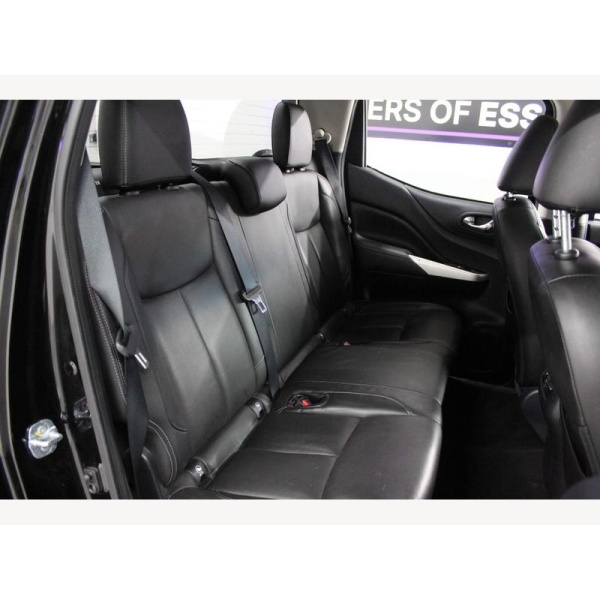 Nissan Navara - 2.3 dCi Tekna 4WD Euro 5 4dr