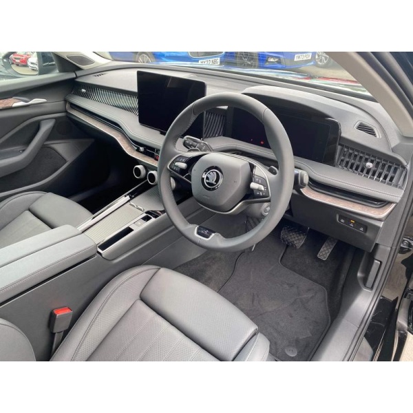 SKODA Superb - 2.0 TDI Laurin & Klement DSG 4WD Euro 6 (s/s) 5dr
