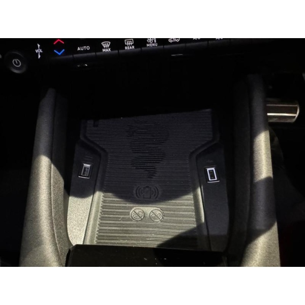 Alfa Romeo Junior - 54kWh Elettrica Speciale Auto 5dr