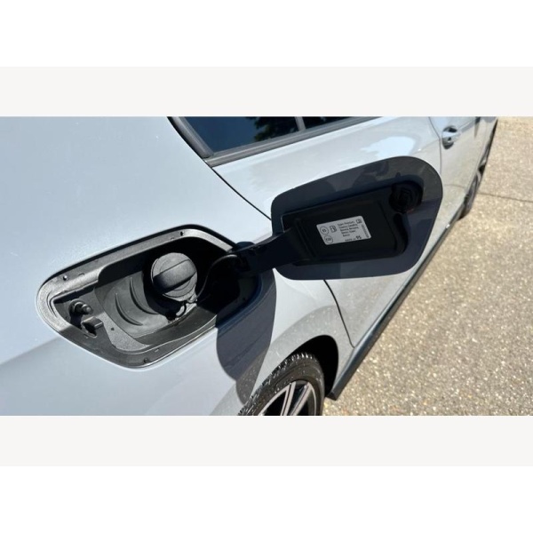 Volkswagen Golf - 1.5 eTSI MHEV R-Line DSG Euro 6 (s/s) 5dr