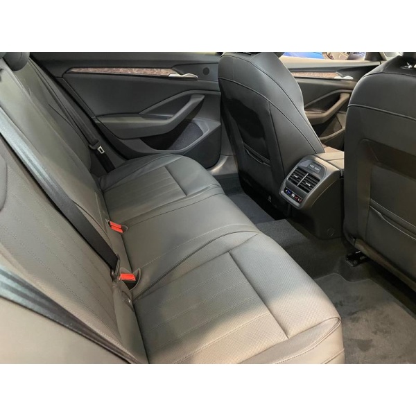 SKODA Superb - 2.0 TDI Laurin & Klement DSG 4WD Euro 6 (s/s) 5dr