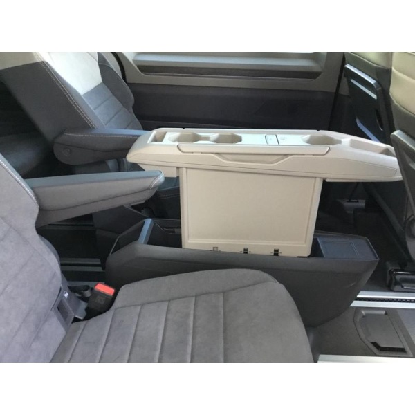 Volkswagen Multivan - 1.4 TSI 13kWh Style DSG L2 Euro 6 (s/s) 5dr