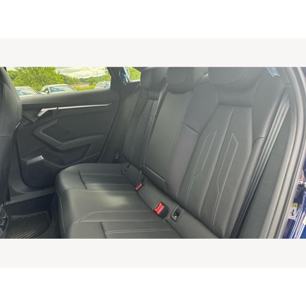 Audi A3 - Audi Saloon Black Edition 35 TFSI 150 PS S tronic 1.5 4dr