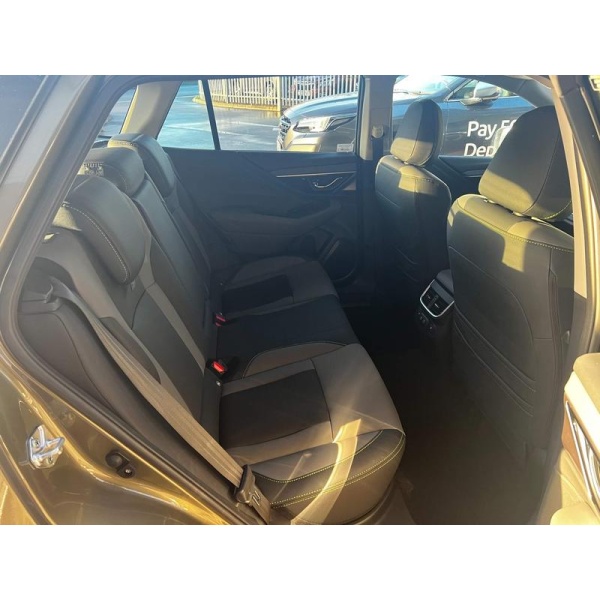 Subaru Outback - 2.5i Field Lineartronic 4WD Euro 6 (s/s) 5dr