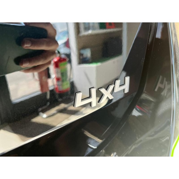 SKODA Superb - 2.0 TDI 193 Laurin + Klement 4X4 5dr DSG