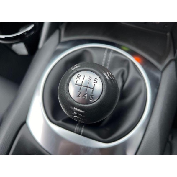 Mazda MX 5 - 1.5 Exclusive-line 132ps Convertible 2dr