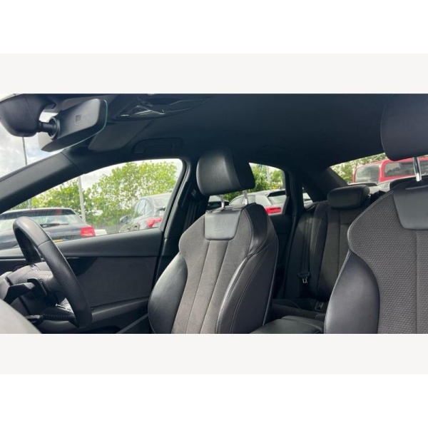 Audi A4 - Audi Saloon 35 TFSI Black Edition 4dr S Tronic 2.0