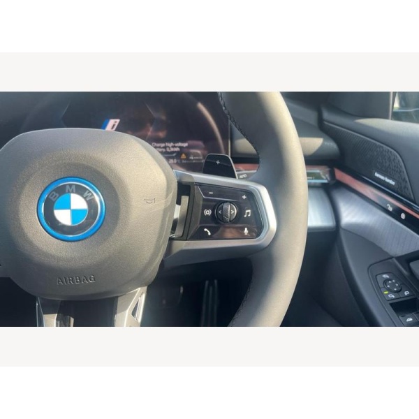 BMW 5 Series - 550e xDrive M Sport Pro Saloon 3.0 4dr