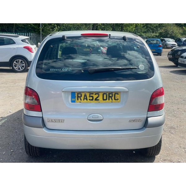 Renault Scenic - 1.6 16v Fidji 5dr