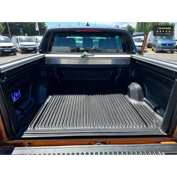 Ford Ranger - AUTOMATIC Crew Cab 4x4 Wildtrak 3.2L Leather Alloys Air Con Sensors Cruise