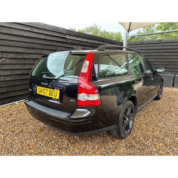 Volvo V50 - 2.4 SE 5d 170 BHP