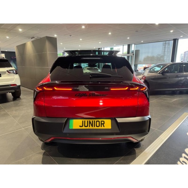 Alfa Romeo Junior - 54kWh Elettrica Speciale Auto 5dr