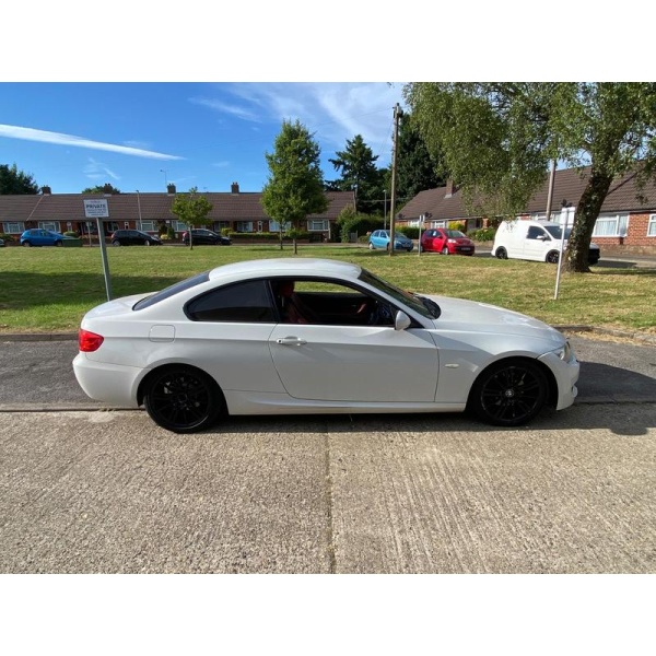BMW 3 Series - 2.0 320d M Sport Euro 5 (s/s) 2dr
