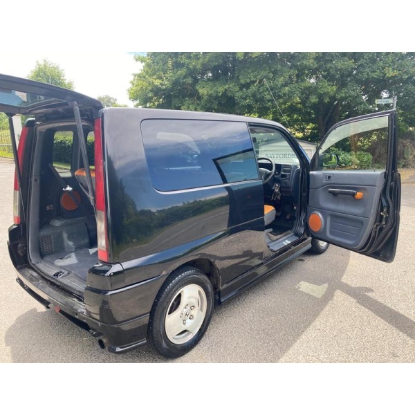 Honda N-box - 2.0 4dr