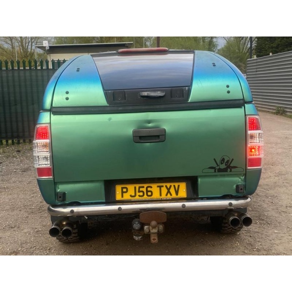 Ford Ranger - 2.5 TDCi XLT Thunder 4x4 4dr